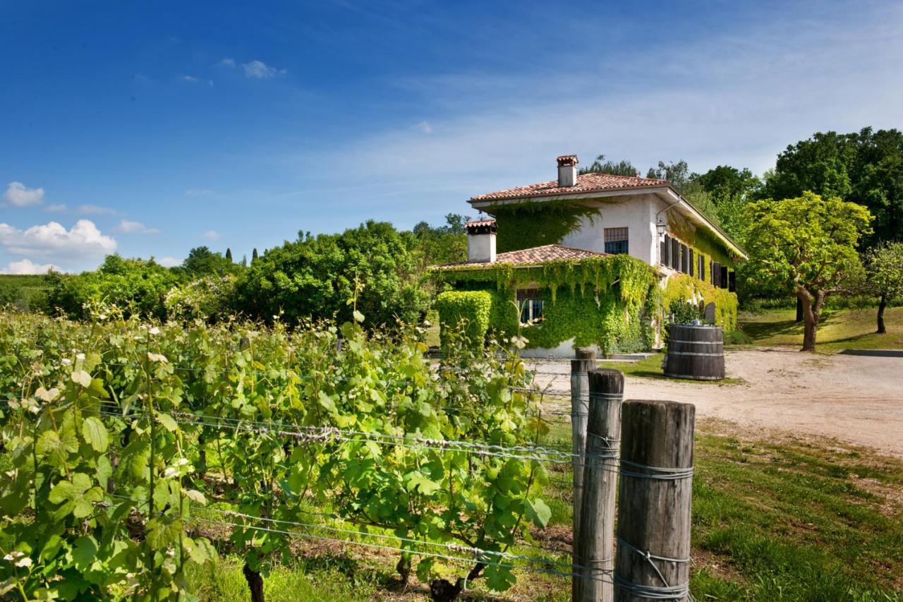 Agriturismo Tra Le Vigne Buttrio Exterior photo